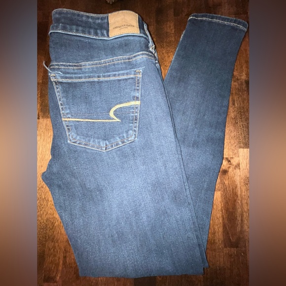 Jean American Eagle Droit Super Stretch - Taille 2, Entrejambe 30, Bleu Denim, Très Bon état